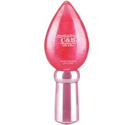 玫琳對詩恩碧艾琳蘇柔聲戀語液體唇膏的精致體驗 顏色超正，點亮優雅妝容